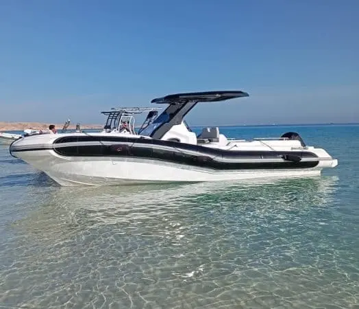 hula hula island speedboat